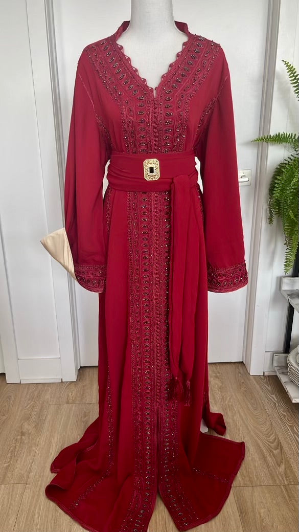 Caftan rouge royal doublure beige Fatima