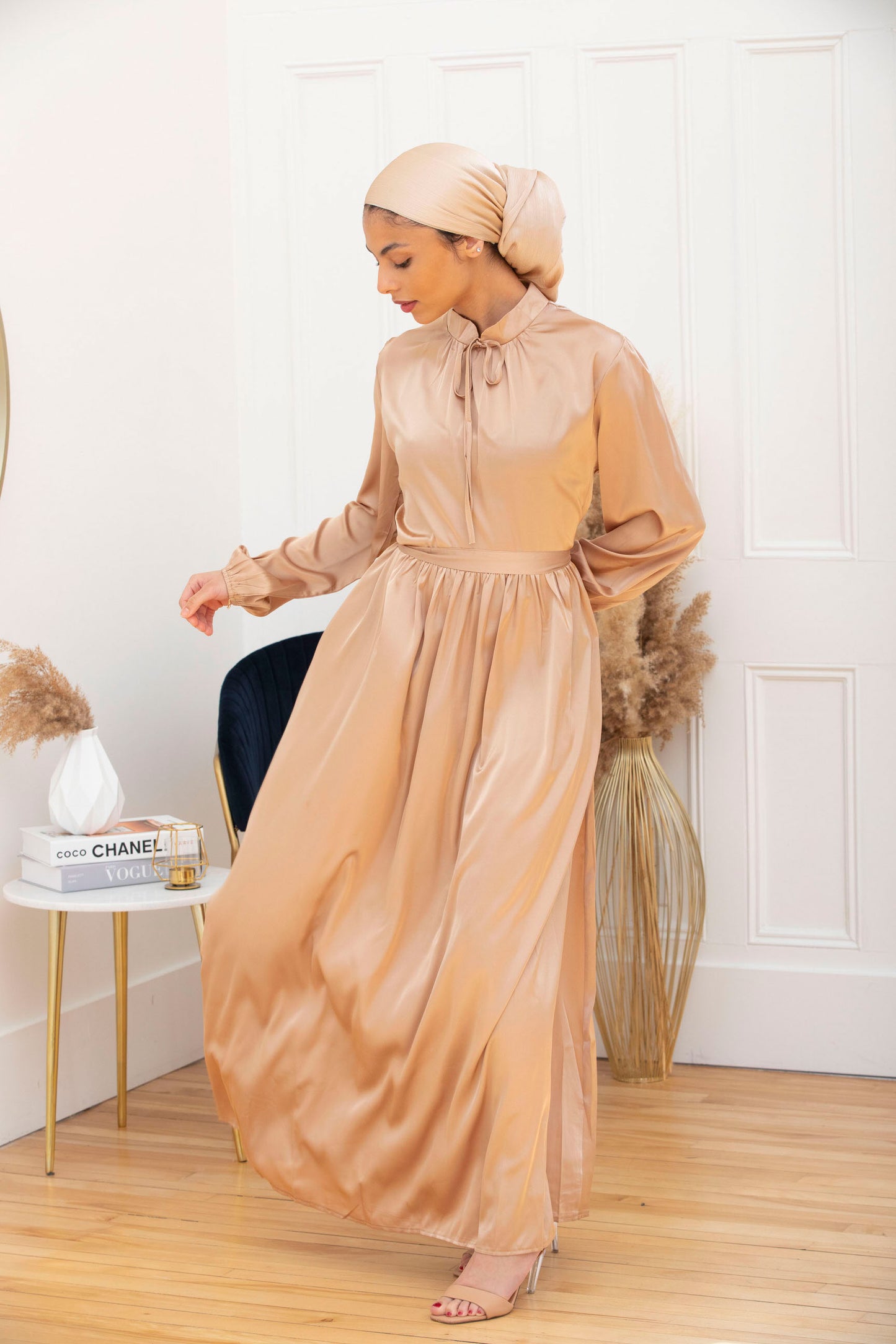 Robe évasée en satin- Gold