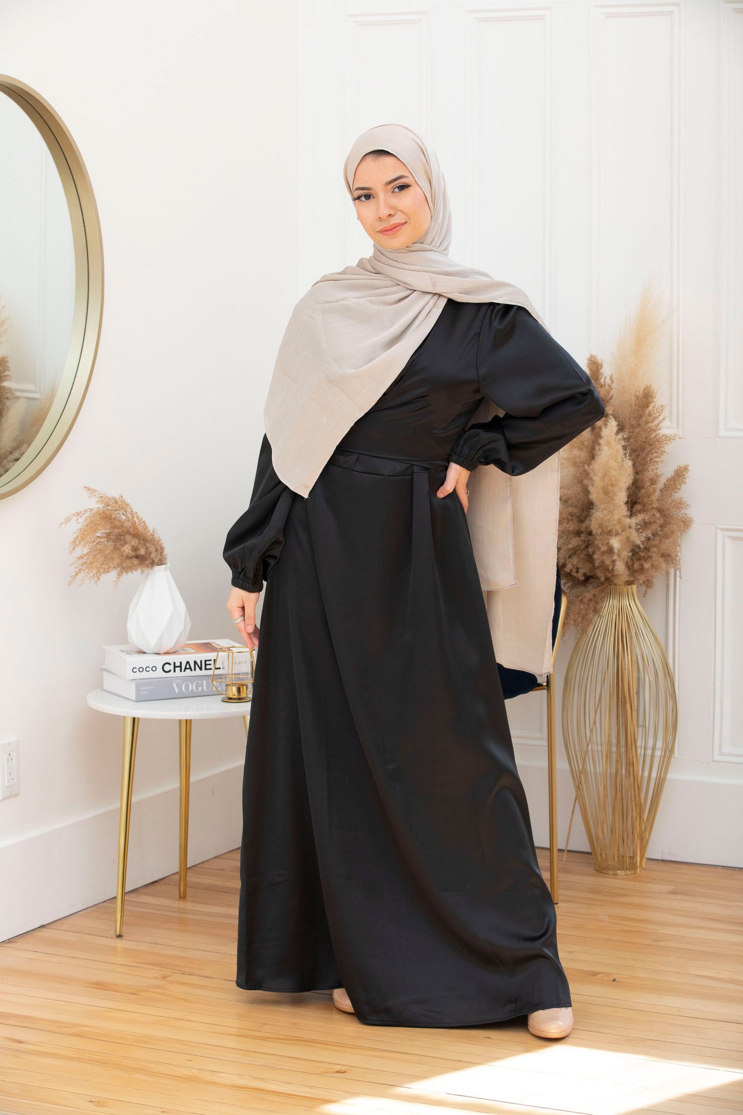 Robe évasée en satin 3 façons- Sombre