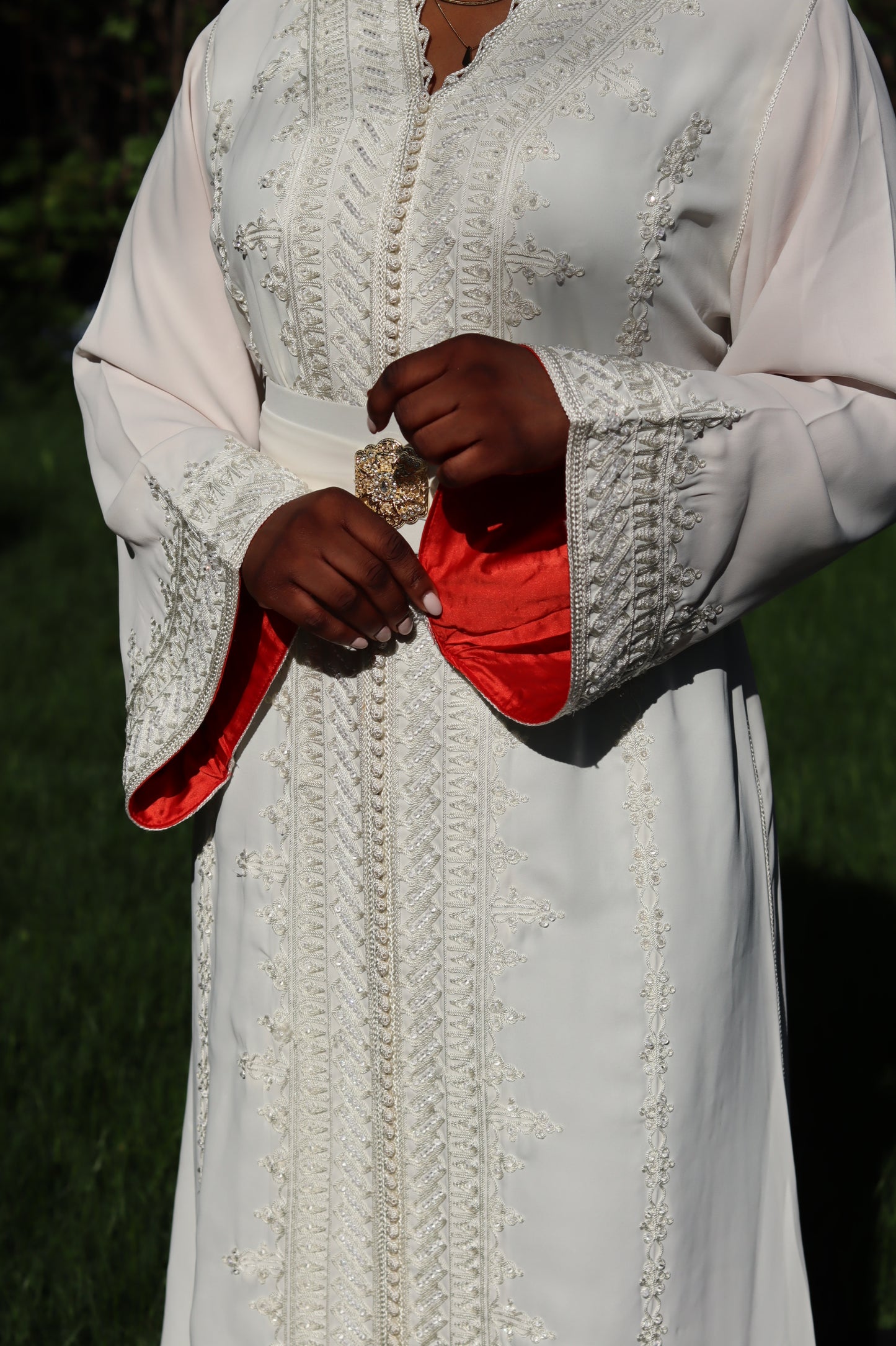 Caftan blanc doublure rouge Haroussa