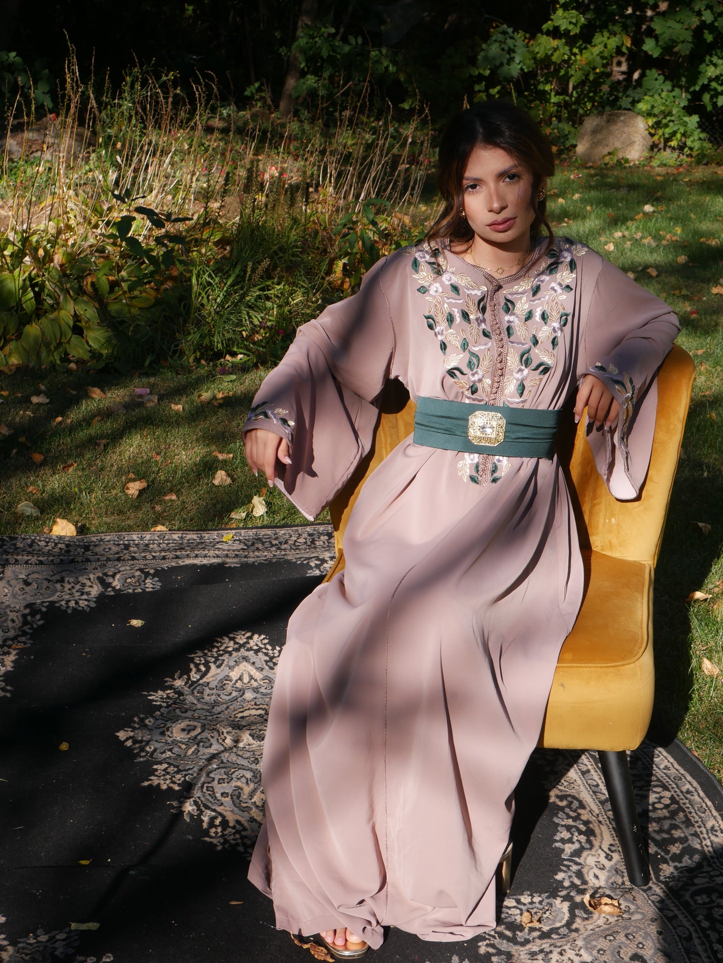 Caftan BATOUL broderie Fleurit - Taupe doublure Beige rosé