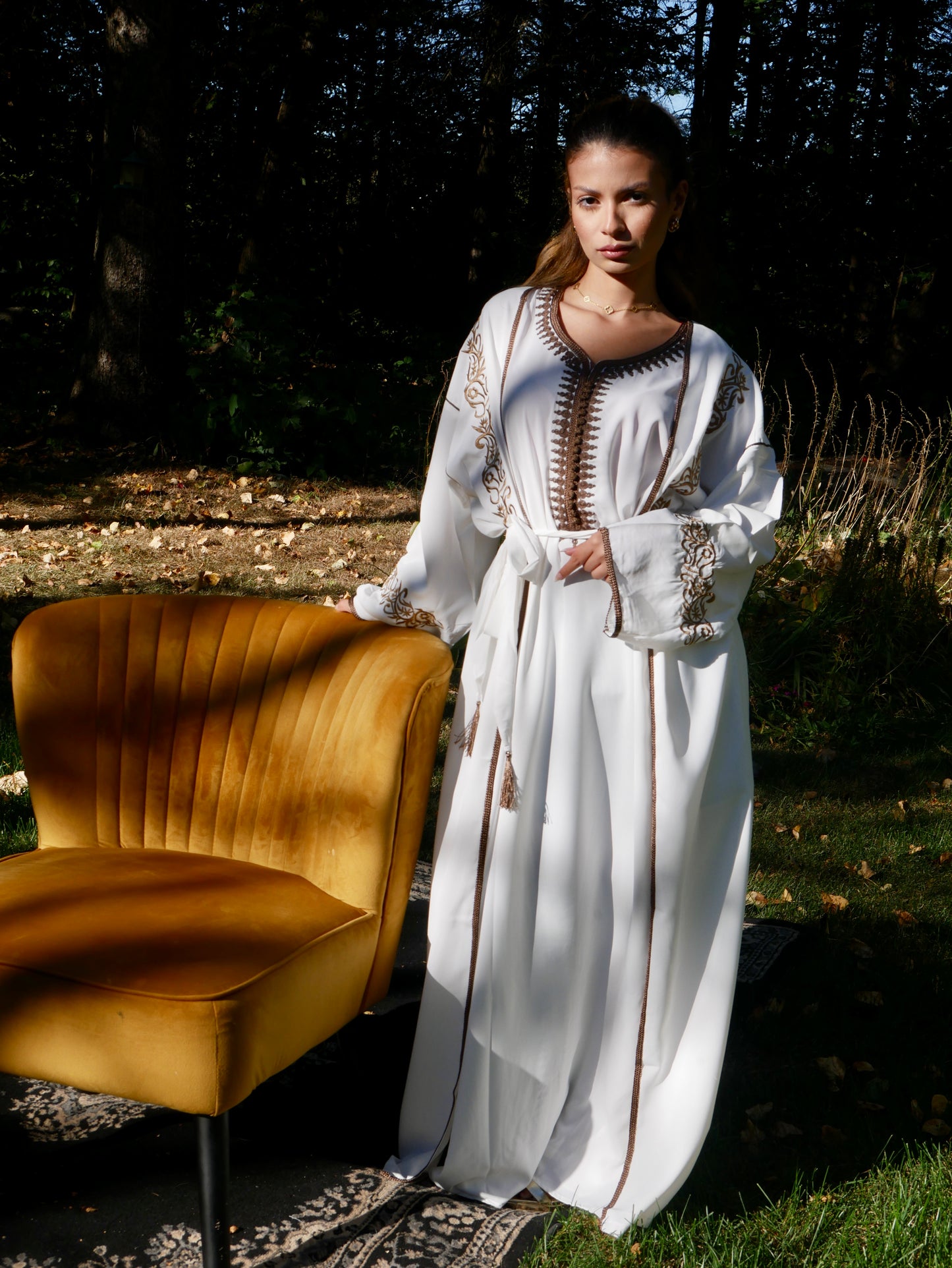 Abaya TAMO broderie Fleurit deux pièces - Blanc