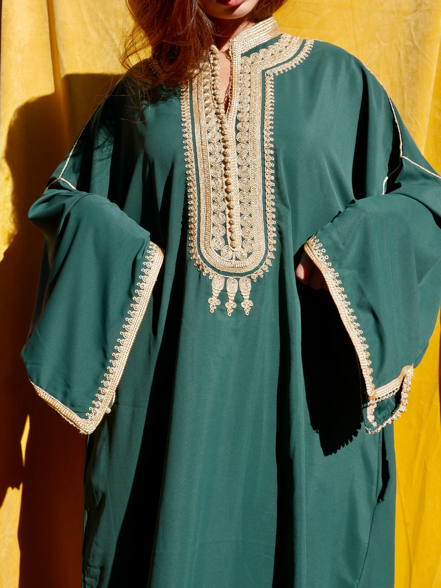 Caftan vert royal broderie dorée